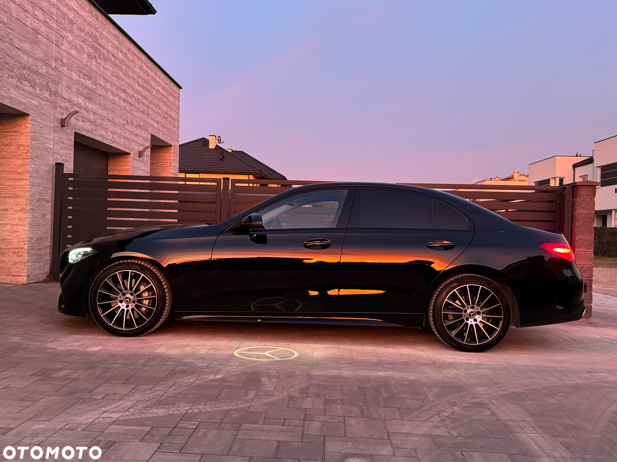 Mercedes-Benz Klasa C 220 d 9G-TRONIC - 2
