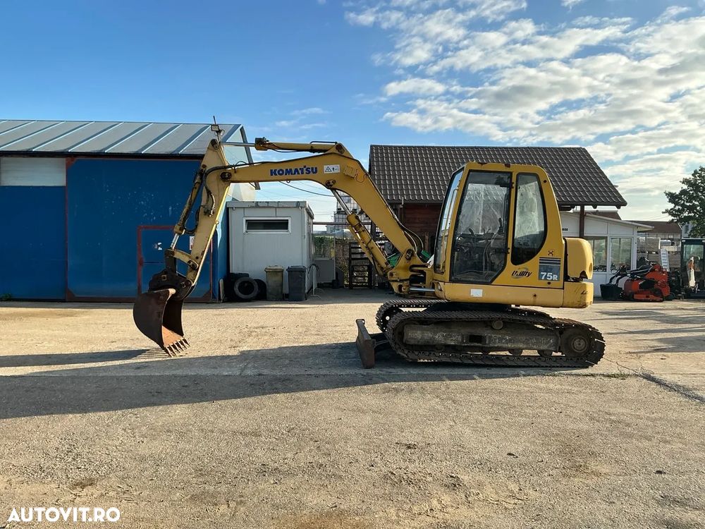 Komatsu PC 75 - 4