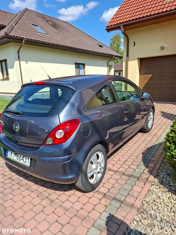 Opel Corsa 1.2 16V Cosmo - 6