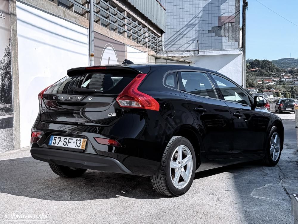 Volvo V40 2.0 D2 Kinetic - 6
