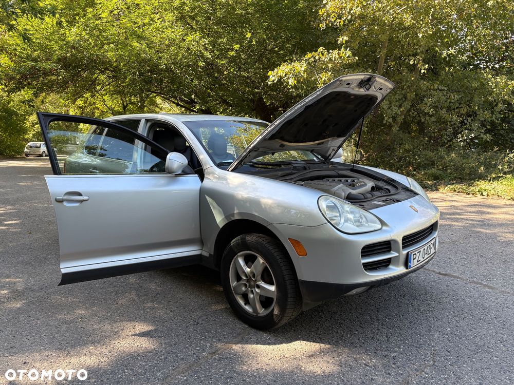 Porsche Cayenne Tiptronic S - 10