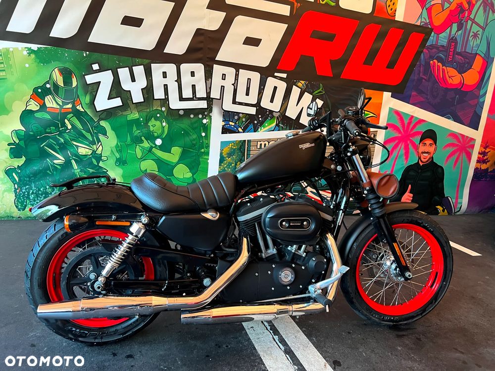 Harley-Davidson Sportster Iron 883 - 2