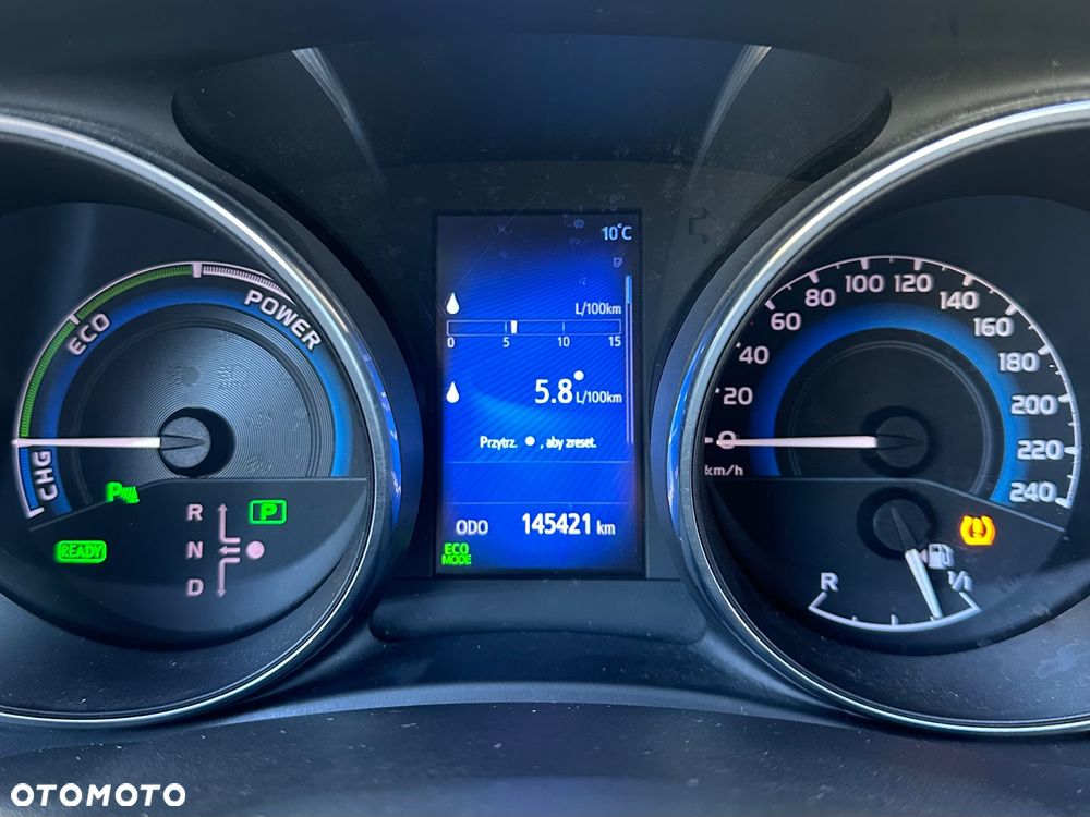 Toyota Auris 1.8 HSD Prestige - 9