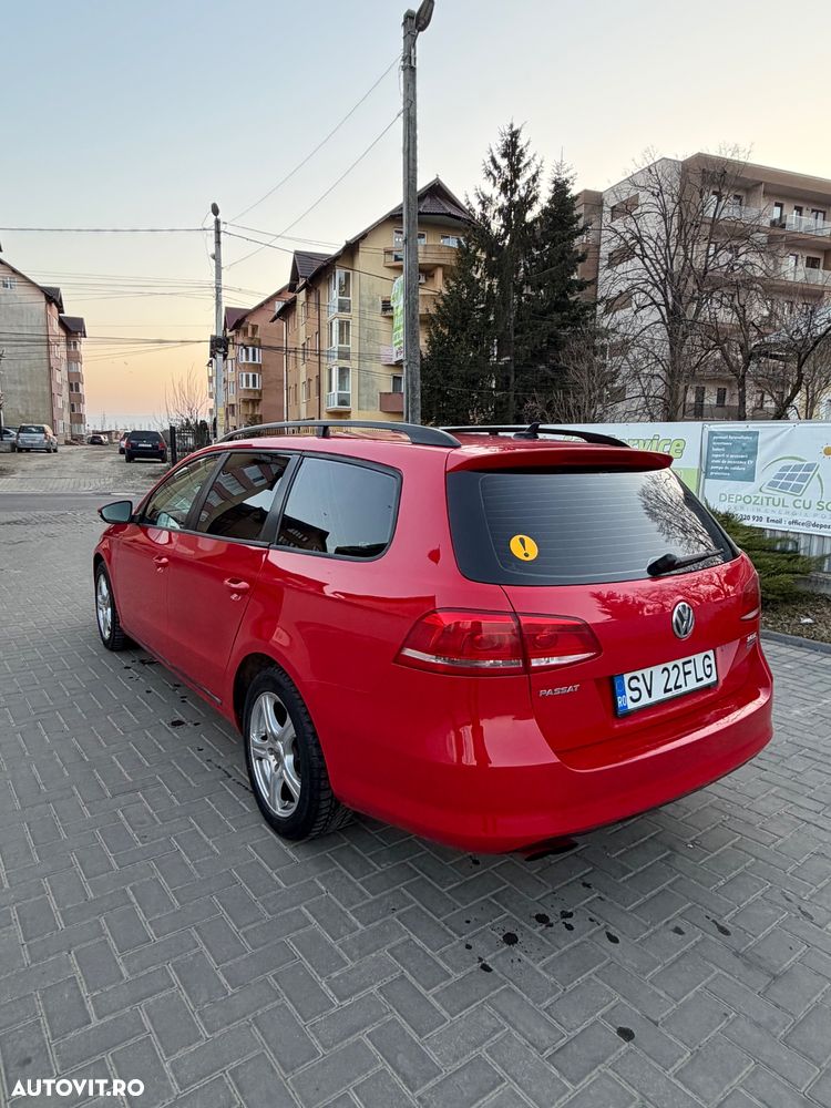 Volkswagen Passat 2.0 TDI DSG BlueMotion Technology Comfortline - 4