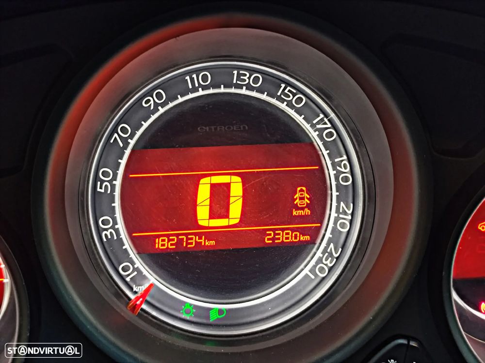 Citroën C4 1.6 HDi Attraction - 10