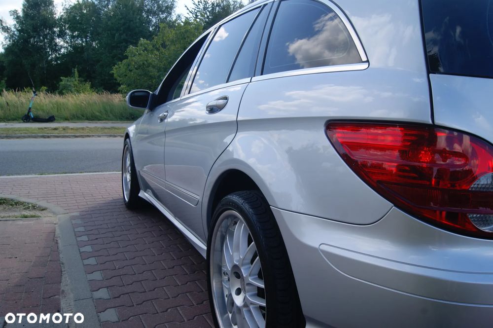 Mercedes-Benz Klasa R 500 4Matic 7G-TRONIC - 12