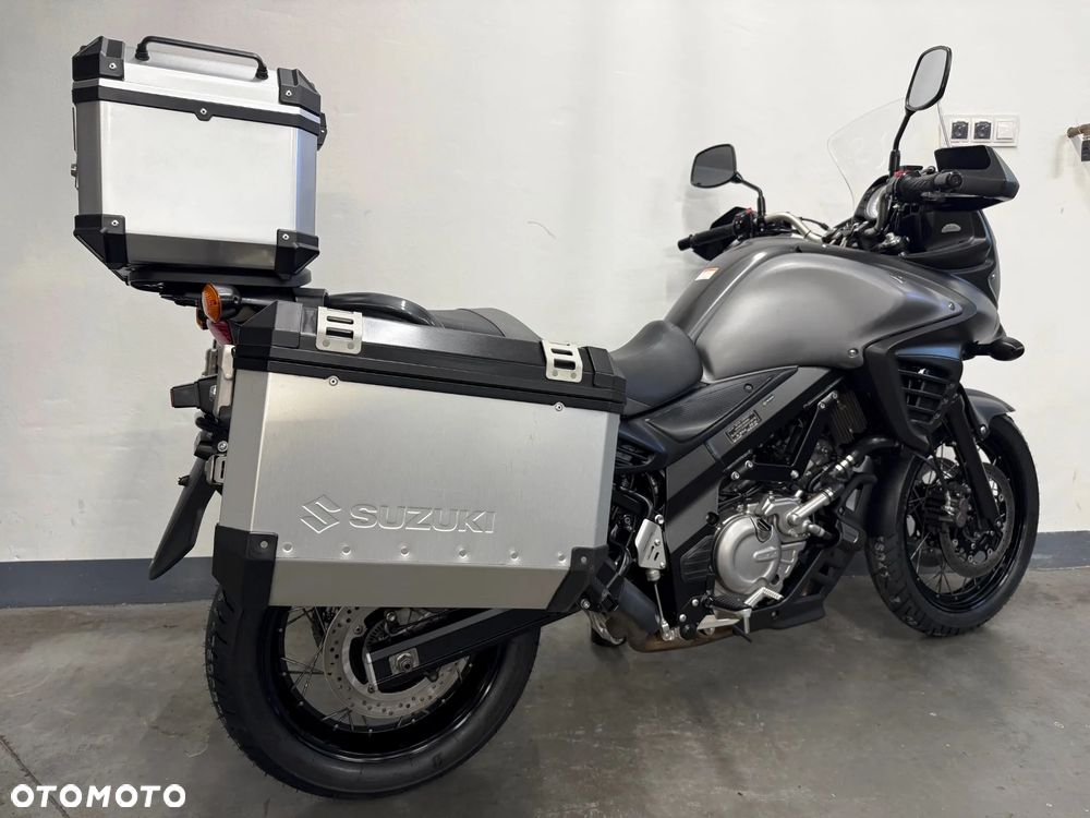Suzuki V-STROM - 3