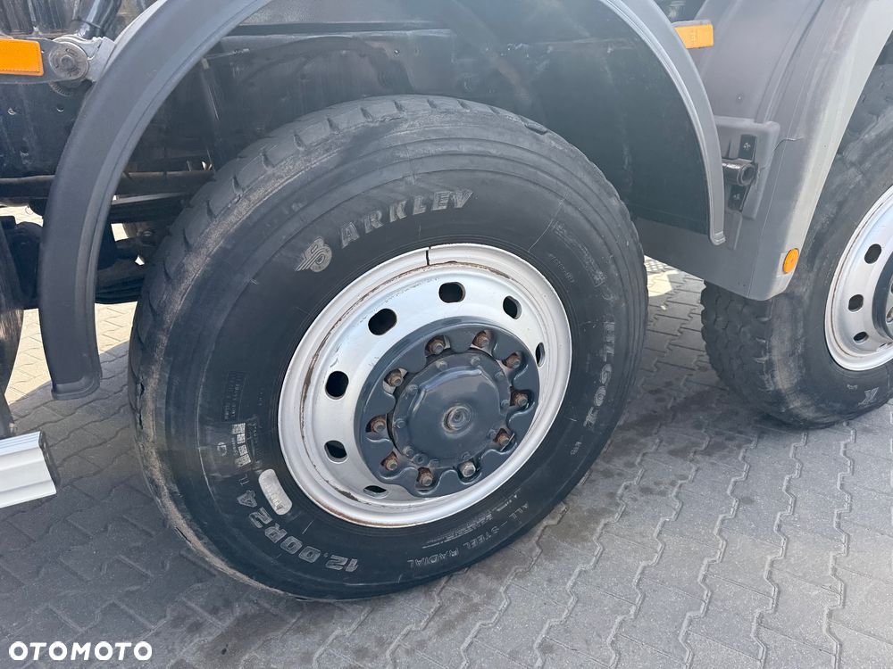 Mercedes-Benz Actros 4144 - 8