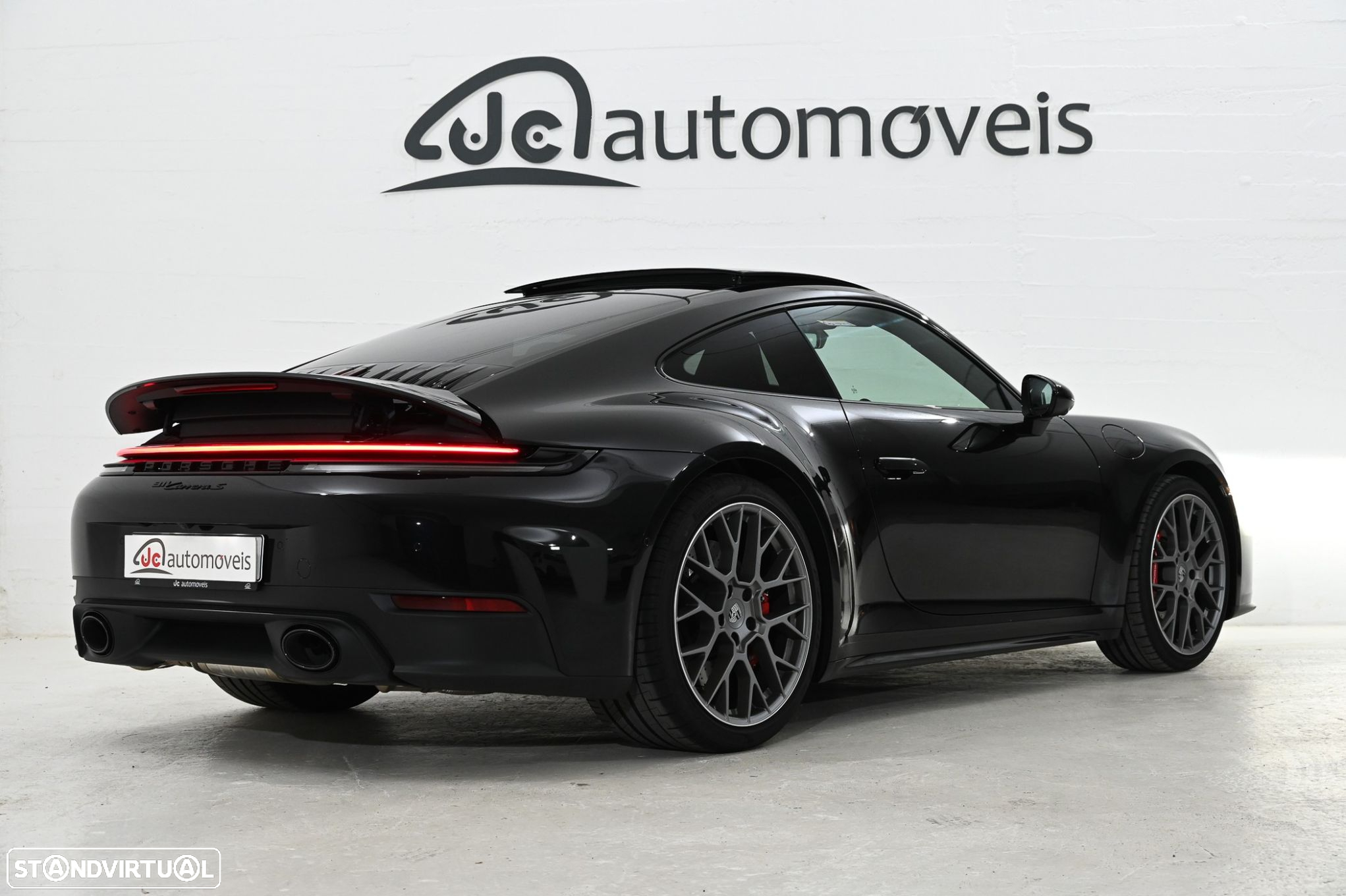 Porsche 911 (992) Carrera S - 2