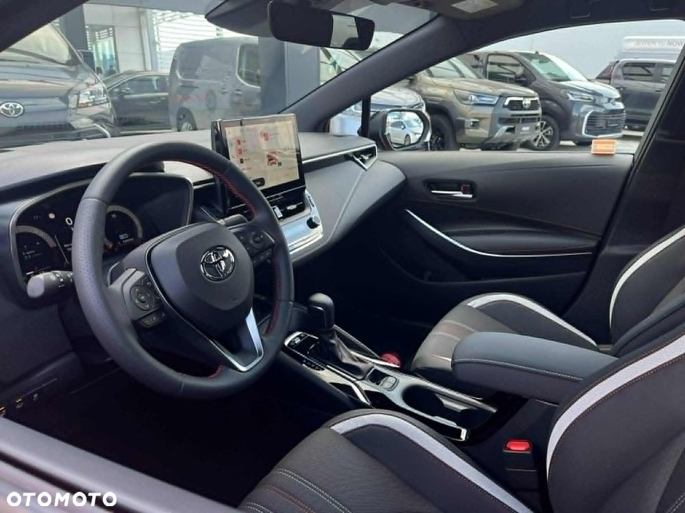 Toyota Corolla 1.8 Hybrid GR Sport Dynamic - 10