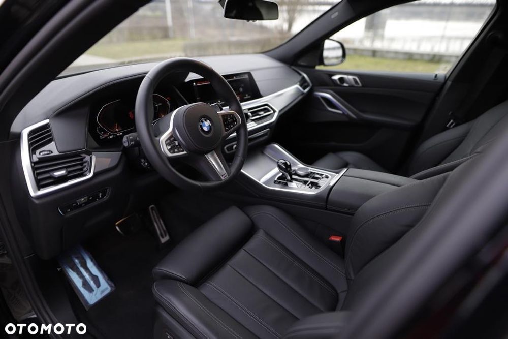 BMW X6 xDrive30d - 27