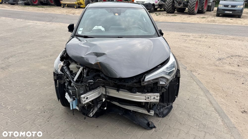 Toyota C-HR 1.8 Hybrid Dynamic - 11