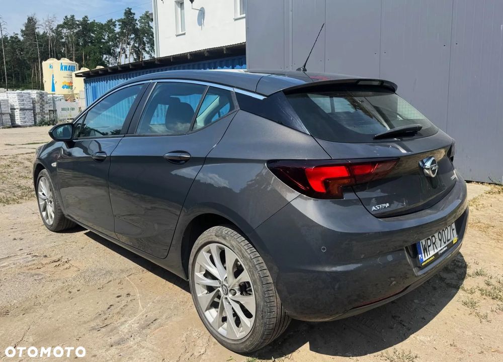Opel Astra - 4
