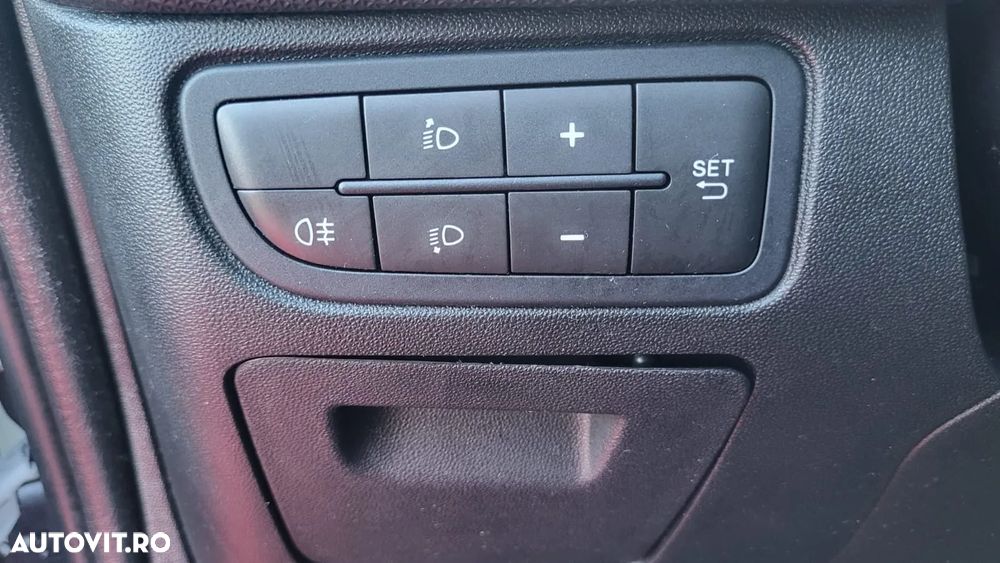 Fiat Grande Punto - 11
