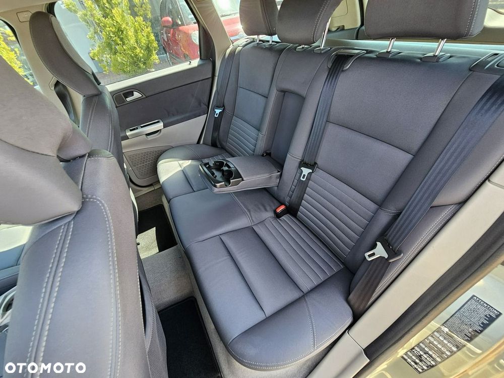 Volvo V50 - 16
