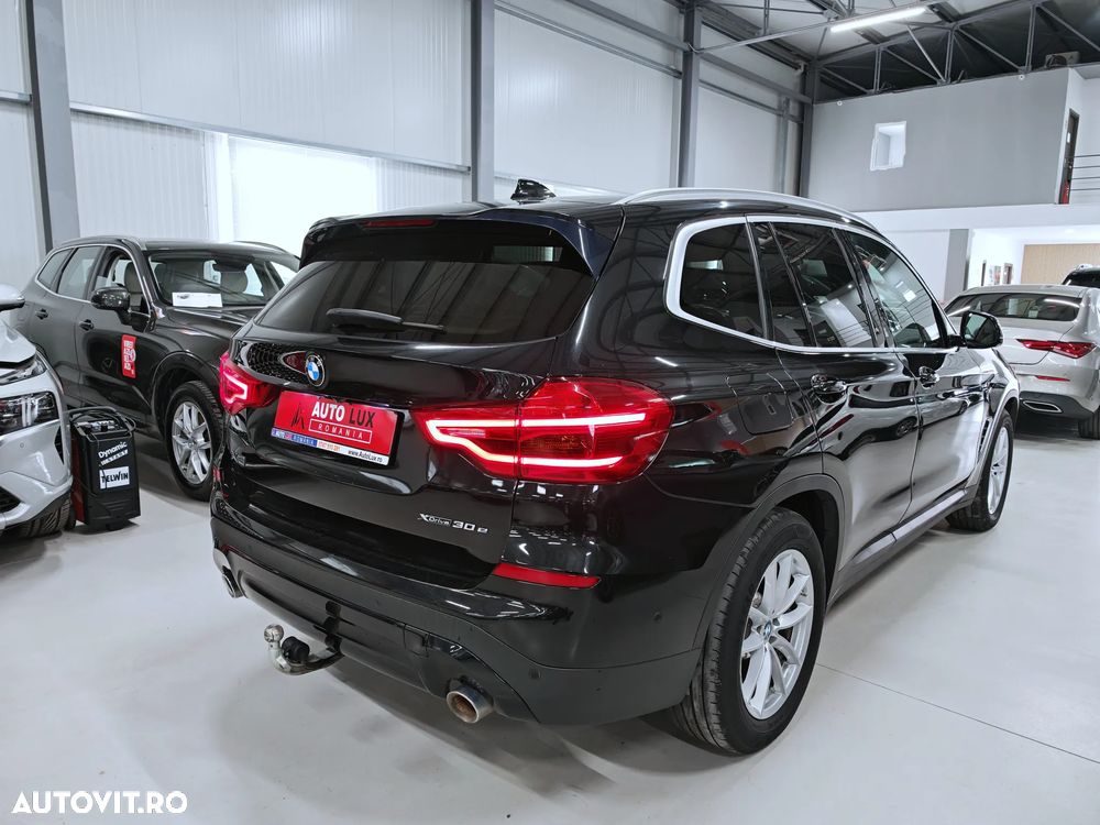 BMW X3 xDrive30e AT PHEV - 4