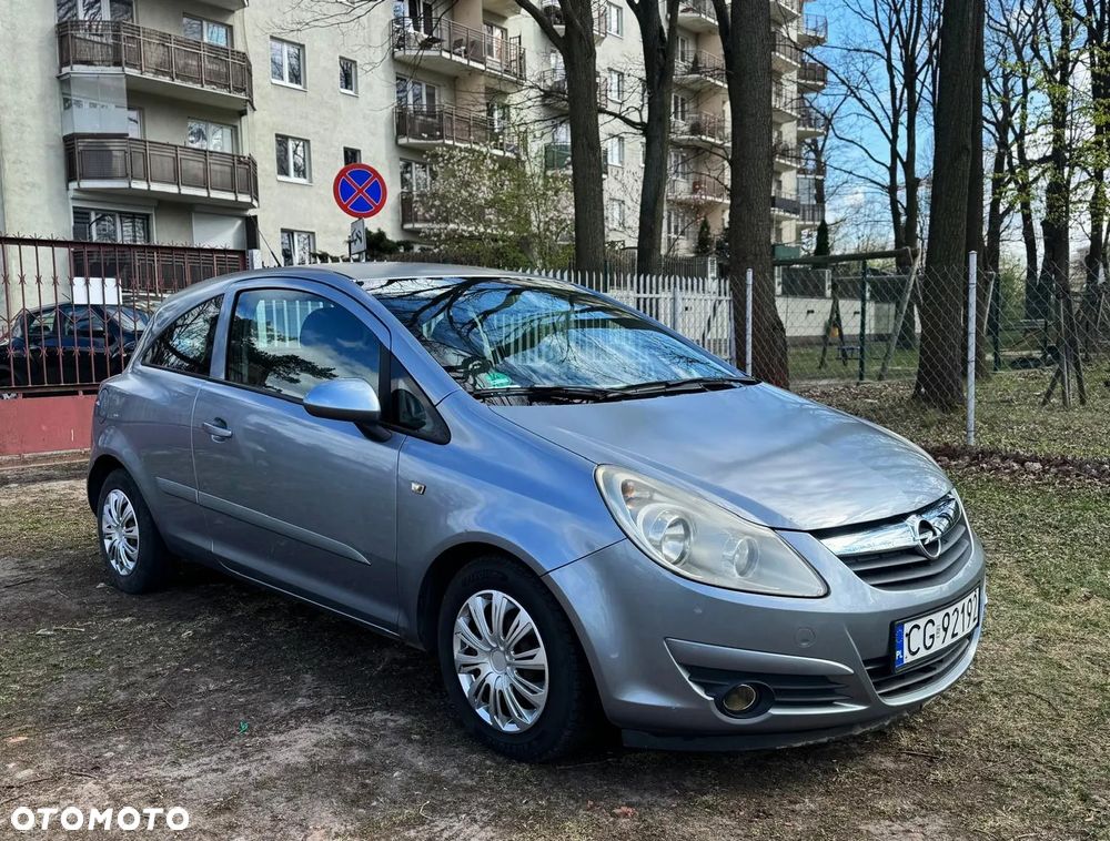 Opel Corsa - 1