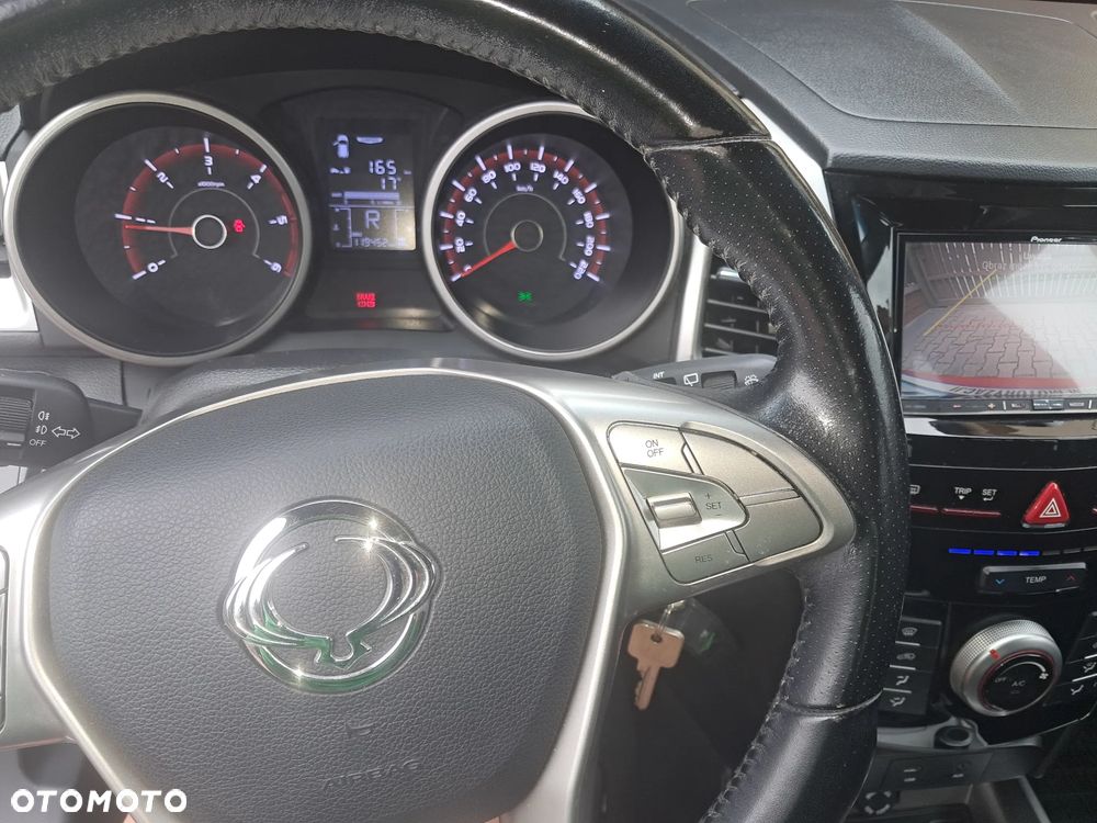 SsangYong/KGM Tivoli 1.6 D Crystal - 6