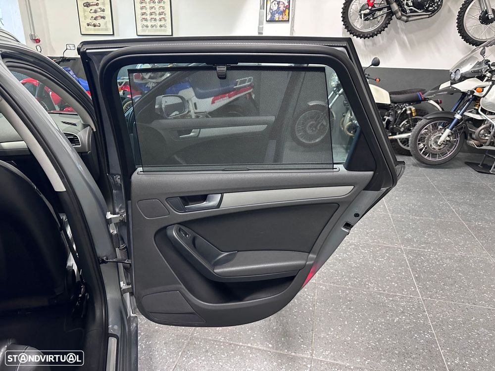 Audi A4 Avant 2.0 TDI exclusive - 18