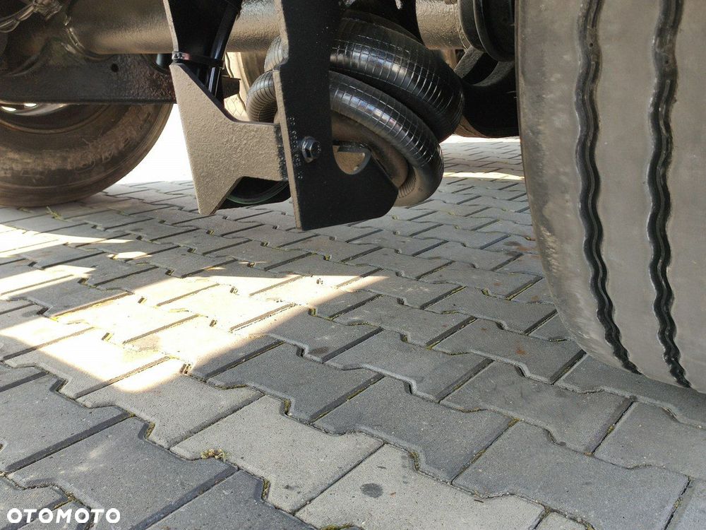 Kögel 3 Osie SAF Oś Podnoszona Standard Wysokość 2,76 2017r - 8