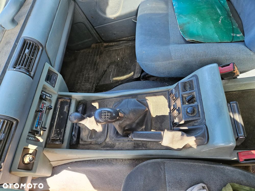 Land Rover Discovery - 10