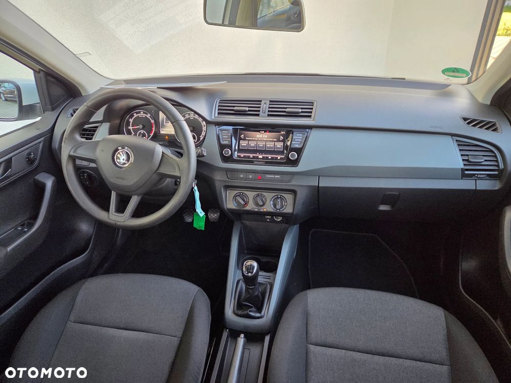 Skoda Fabia - 9