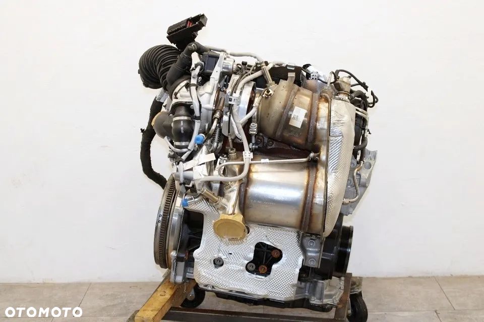 SILNIK KOMPLETNY VW AUDI SKODA 2.0 TDI DXP - 1