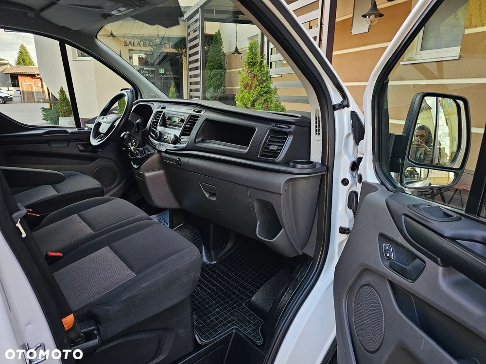 Ford Transit Custom - 9