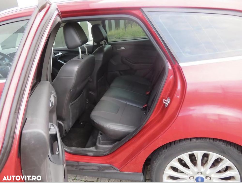 Ford Focus - 7