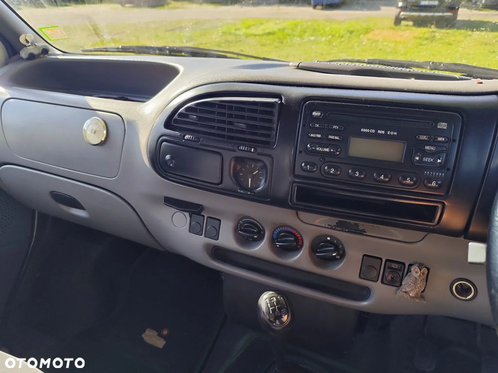 Ford Transit - 9