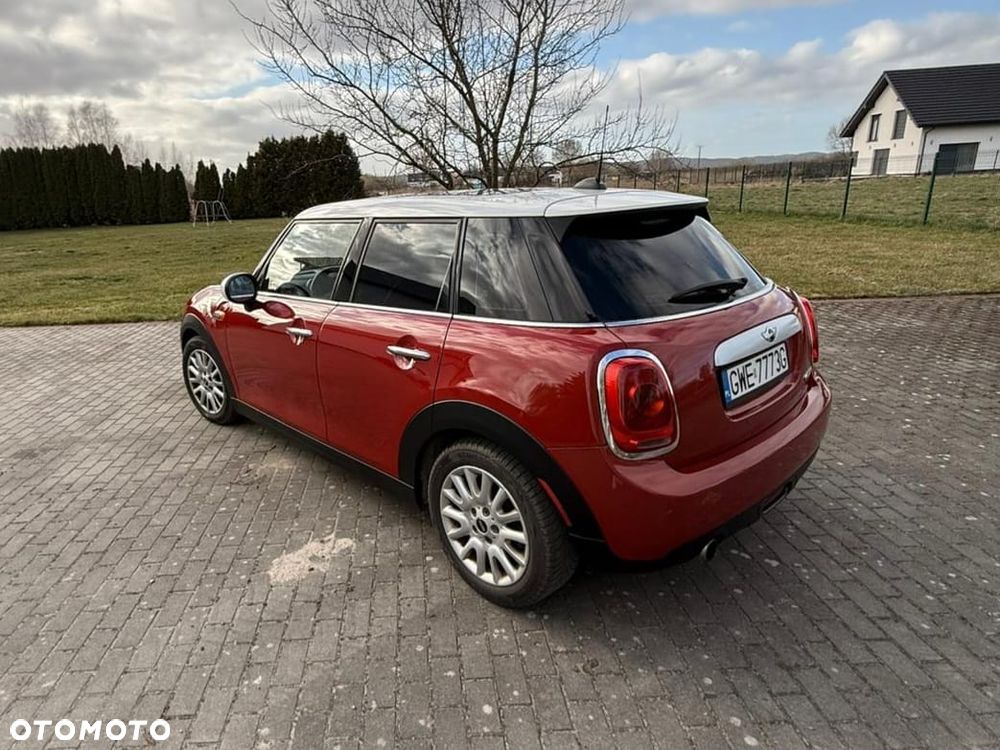 MINI Cooper Standard - 2