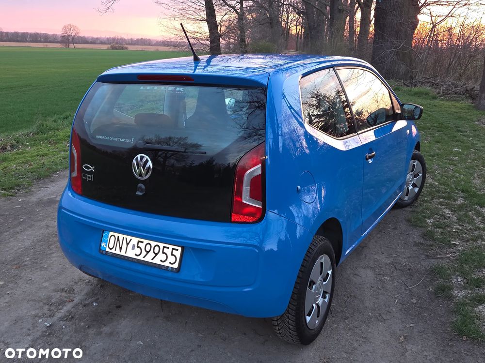 Volkswagen up! 1.0 take CityLine - 12