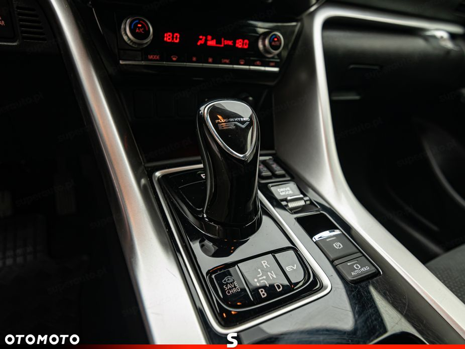 Mitsubishi Eclipse Cross - 19