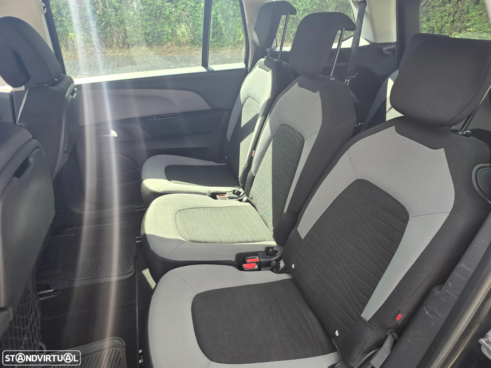 Citroën C4 Grand Picasso 1.6 e-HDi Exclusive - 5
