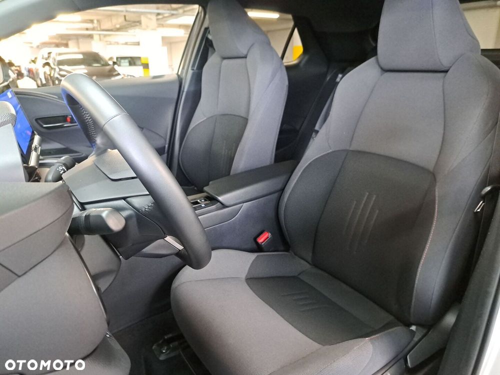 Toyota C-HR 1.8 Hybrid Style - 31