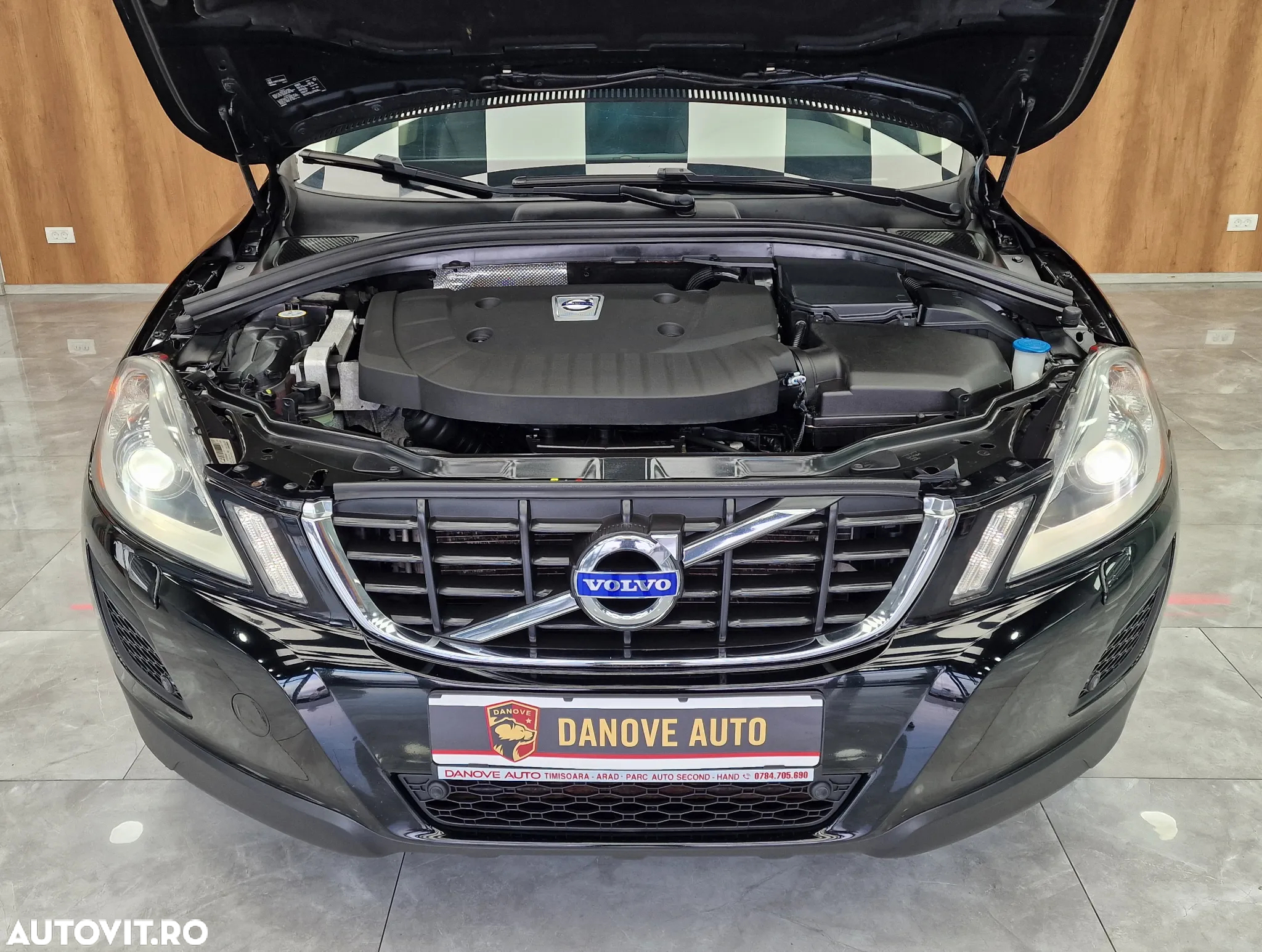 Volvo XC 60 - 26