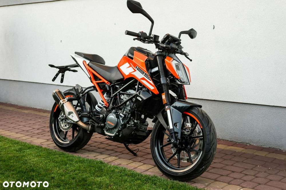 KTM Duke