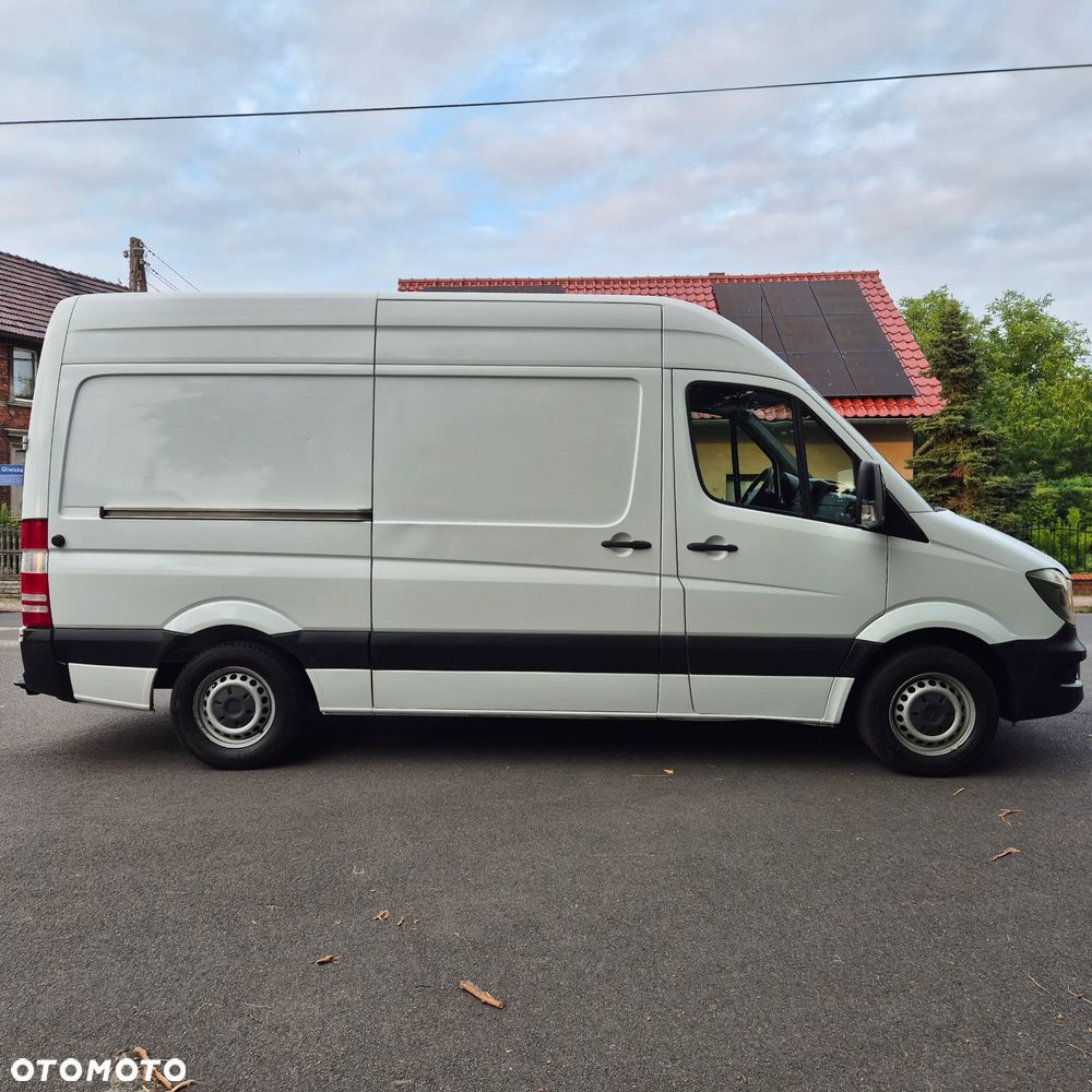Mercedes-Benz Sprinter - 7