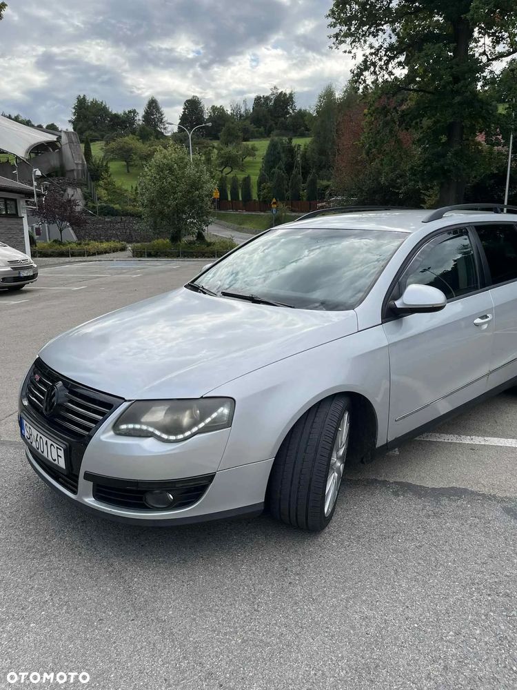 Volkswagen Passat Variant 2.0 TDI DPF Sportline DSG - 4