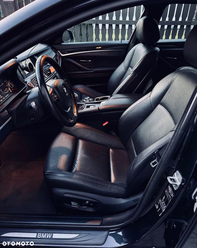 BMW Seria 5 520d Touring - 7