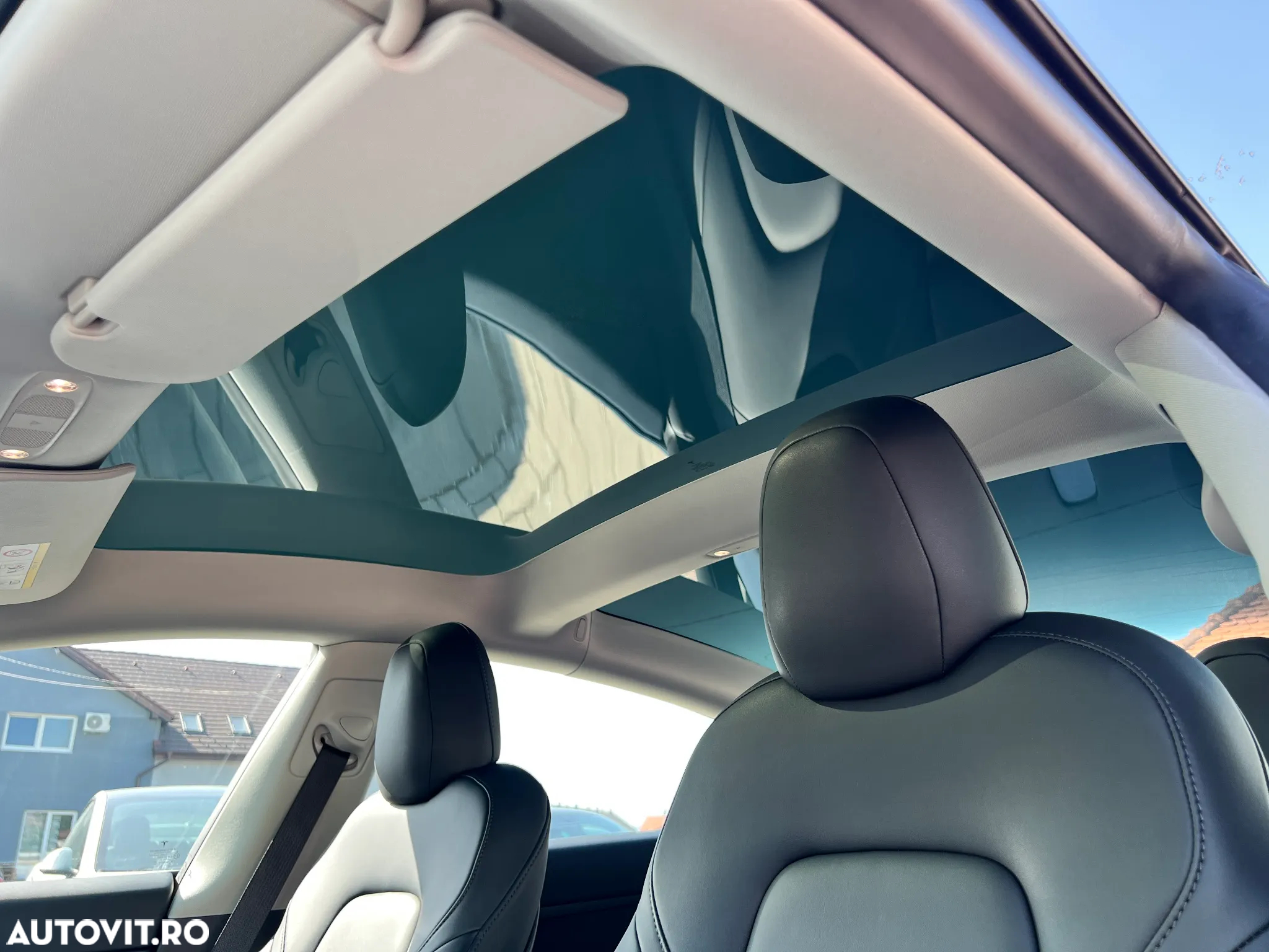 Tesla Model 3 Standard Reichweite Plus Hinterradantrieb - 36