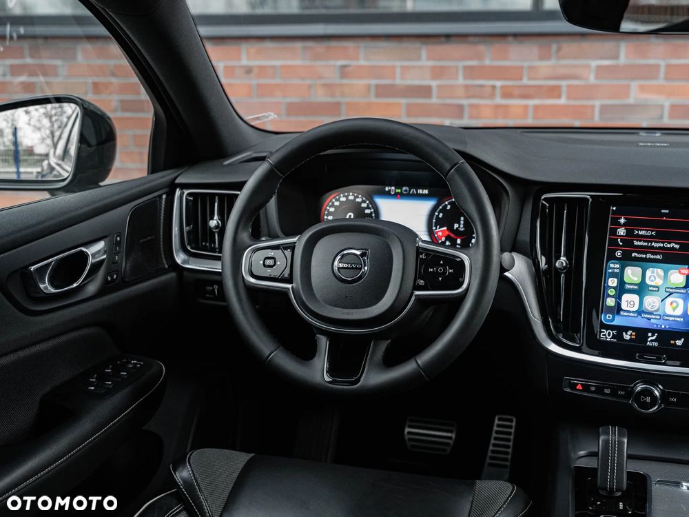 Volvo S60 B4 B DKG Plus Dark - 29