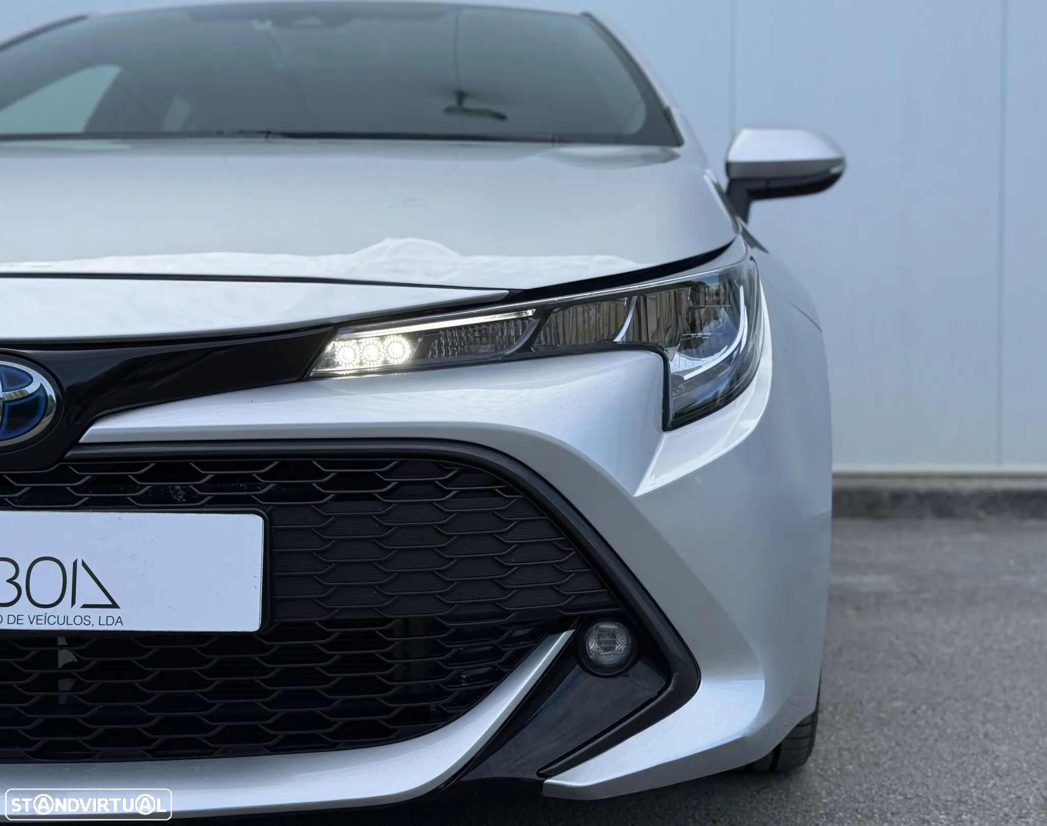 Toyota Corolla 1.8 Hybrid Comfort+P.Sport - 9