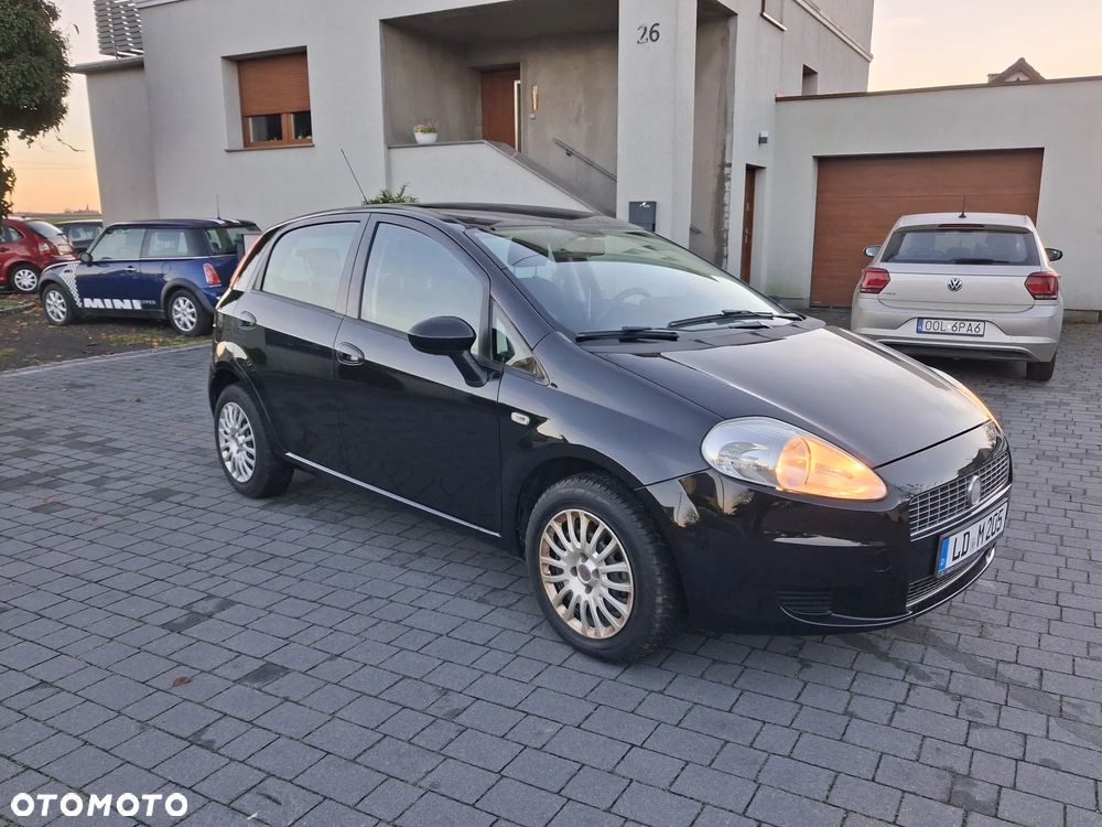 Fiat Grande Punto 1.4 8V - 6