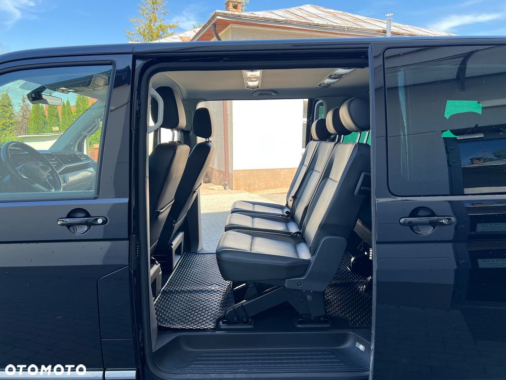 Volkswagen Caravelle - 24