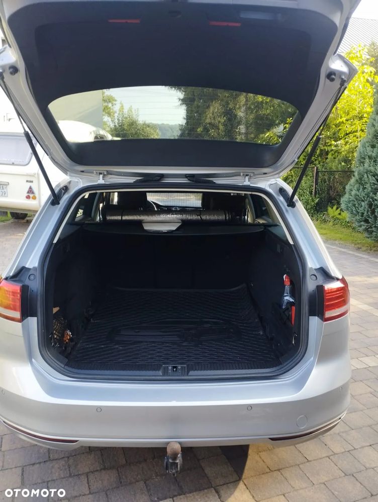 Volkswagen Passat Variant - 9