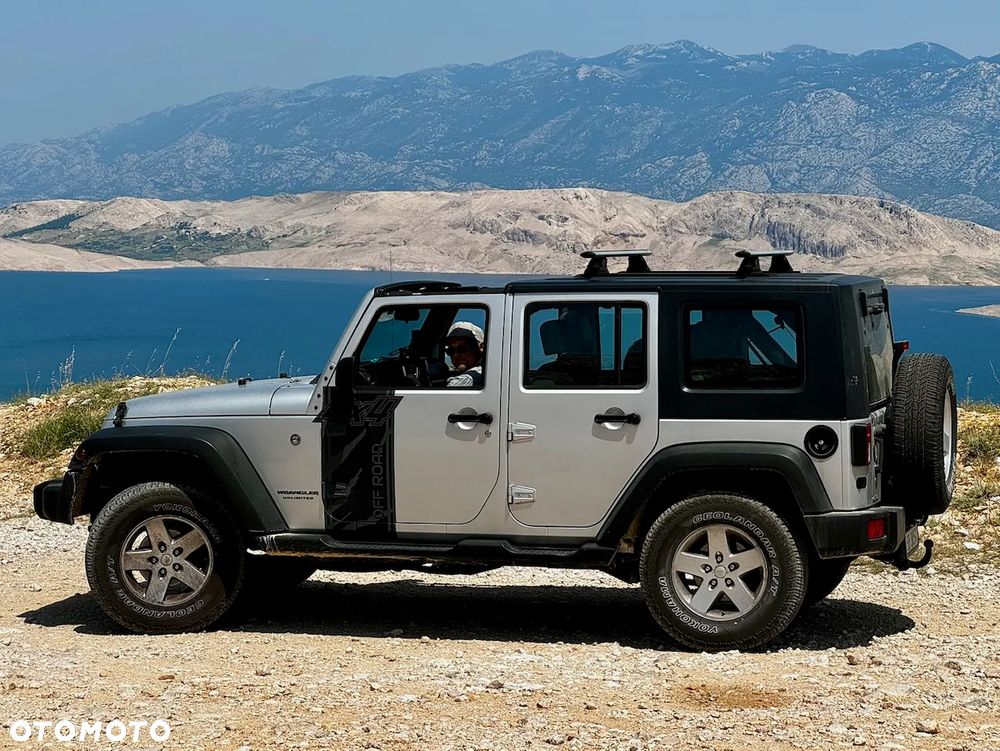Jeep Wrangler Unlimited 2.8 CRD Sport - 1