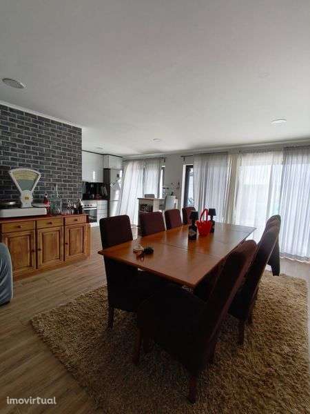 PARTICULAR - Moradia Contemporânea em Vila Verde, Terrugem (Sintra) - Grande imagem: 5/12