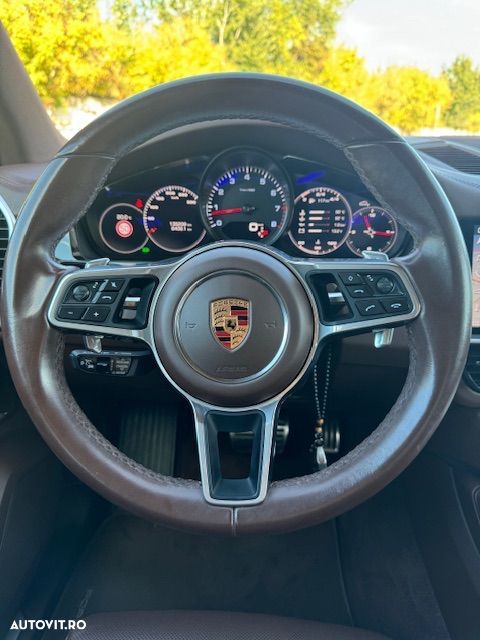 Porsche Cayenne S Tiptronic S - 4