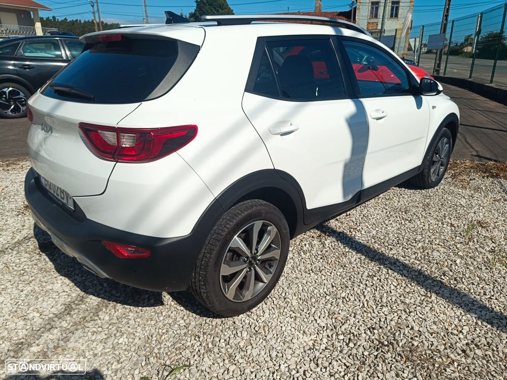 Kia Stonic 1.2 MPi Dynamic - 8
